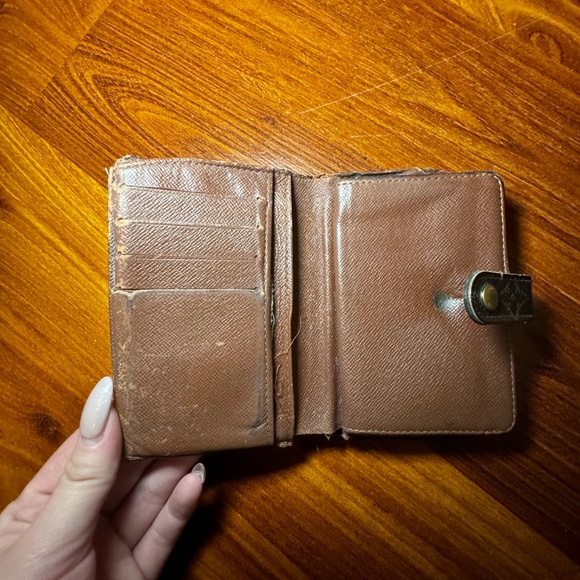 AUTHENTIC Louis Vuitton LV Monogram Coated Canvas French Purse Wallet - Picture 2 of 6